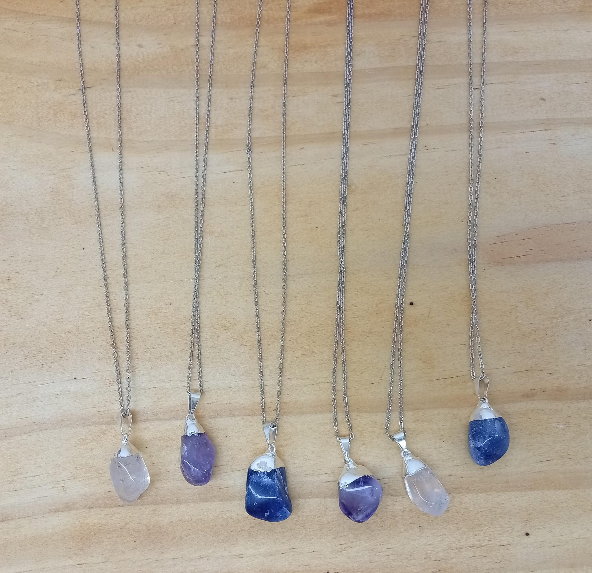 COLLAR PIEDRA PULIDA 